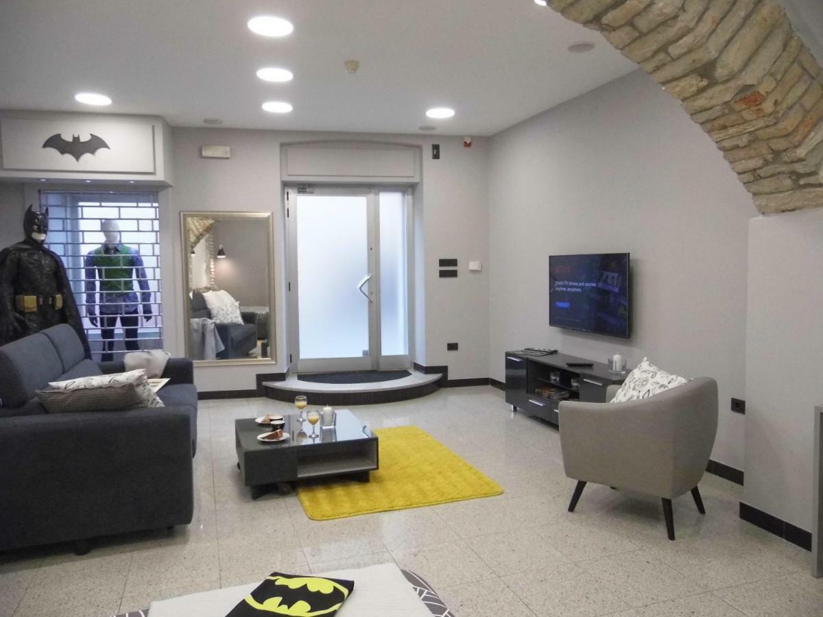 Batcave Διαμέρισμα Πούλα Εξωτερικό φωτογραφία